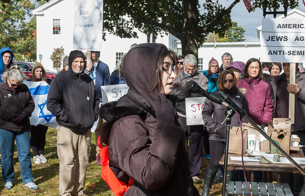 Tali Shorr, high school student, addresses rally